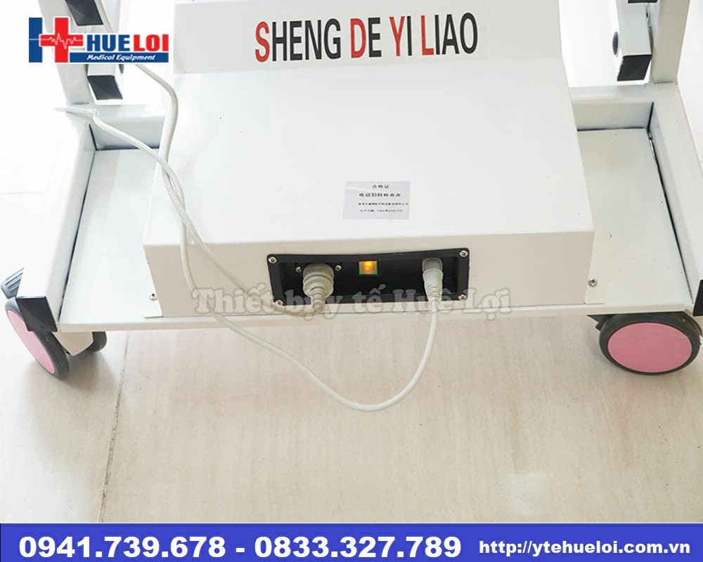 Giường khám sản khoa điều khiển bằng điện