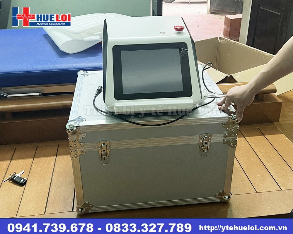 Máy laser trị liệu cường độ cao nhiều bước sóng