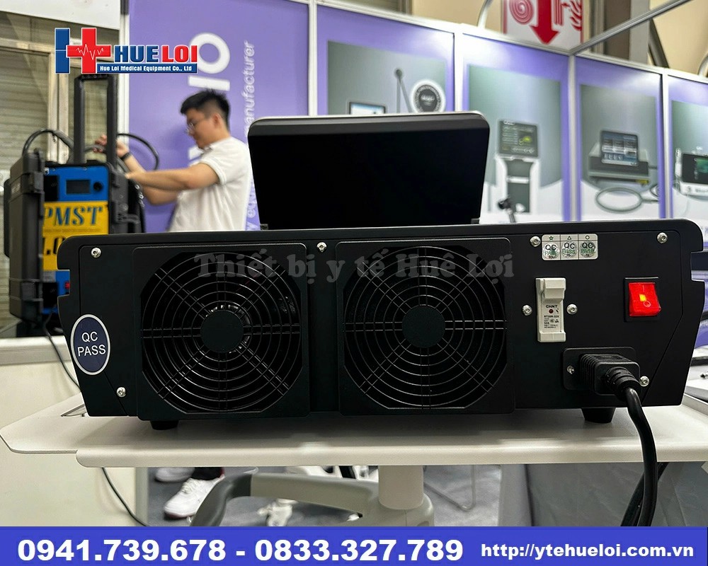 Máy sử dụng từ trường trị liệu toàn thân PMST