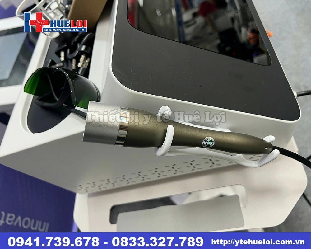 Máy trị liệu bằng sóng laser đa tần