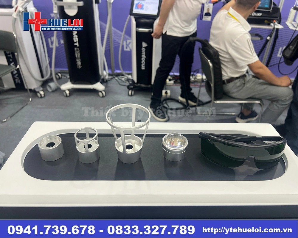Máy laser đa tần